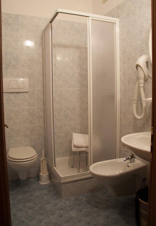Albergo Italia Molveno Phòng bức ảnh